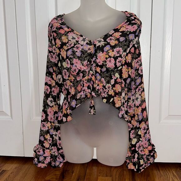 Free People Maybel Blouse Top Shirt Tie-up Floral Black Combo Large L NWT - Picture 3 of 12